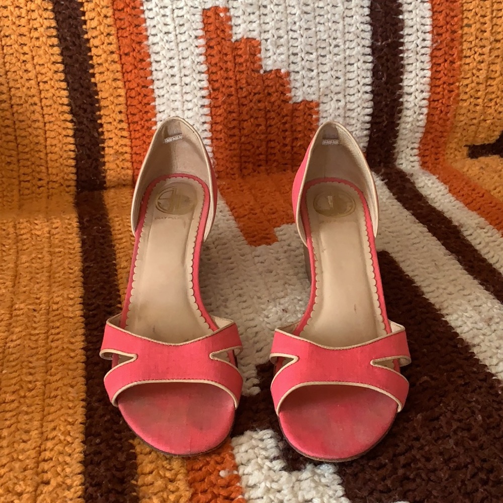 Lilly Pulitzer Pink Wedges Size 9 - Picture 2 of 7